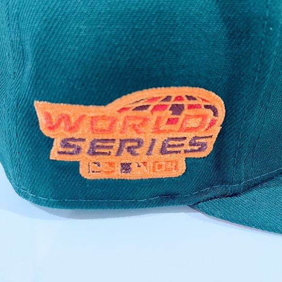 BOSTON RED SOX MLB GREEN AUTUMN COLLECTION Fitted Hat with World Series Patch. - Picture 9 of 10